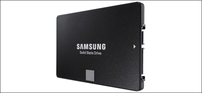 Dysk SSD firmy Samsung.